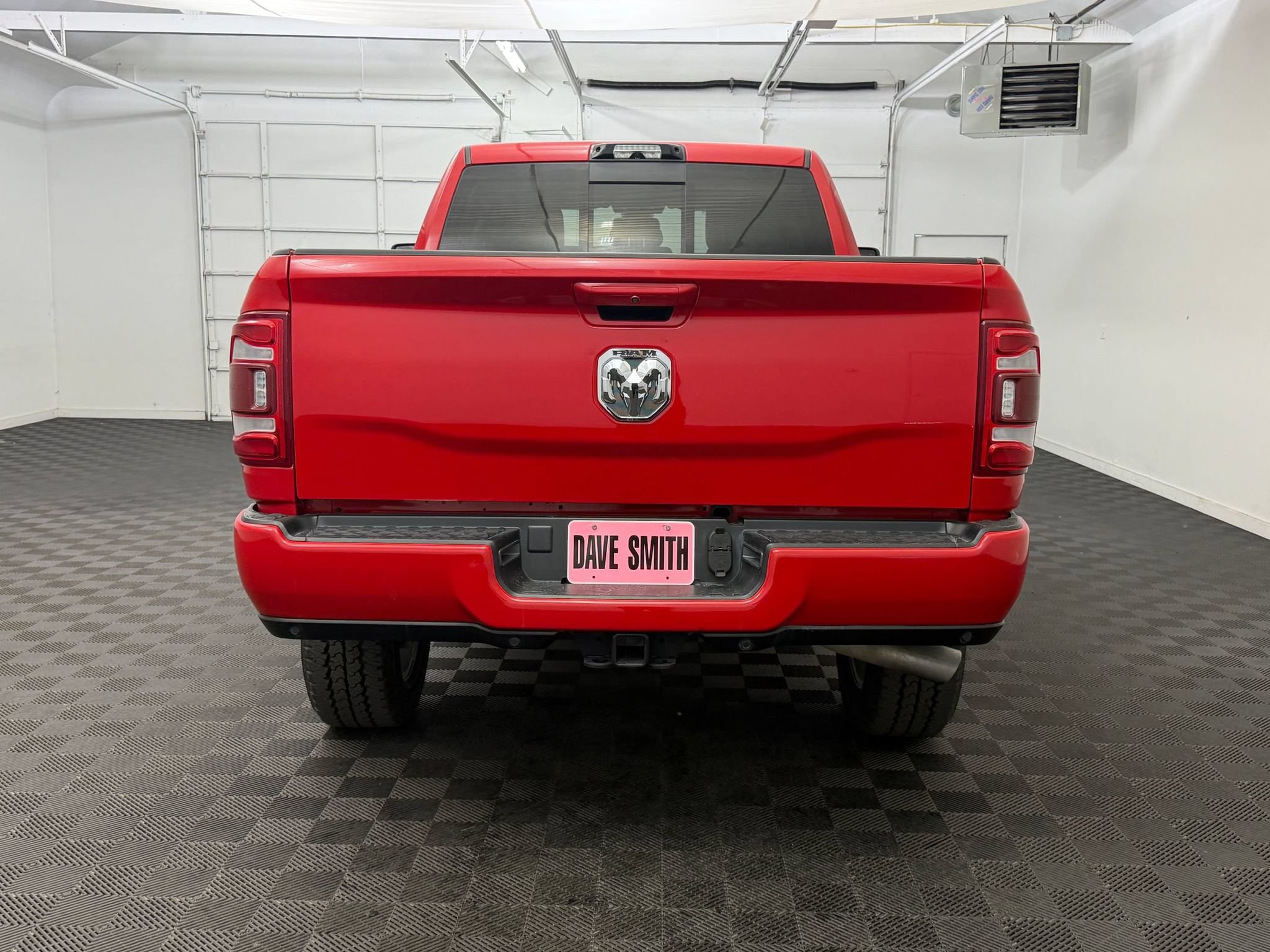 Used 2024 RAM 3500 Laramie AWD/4WD image 9