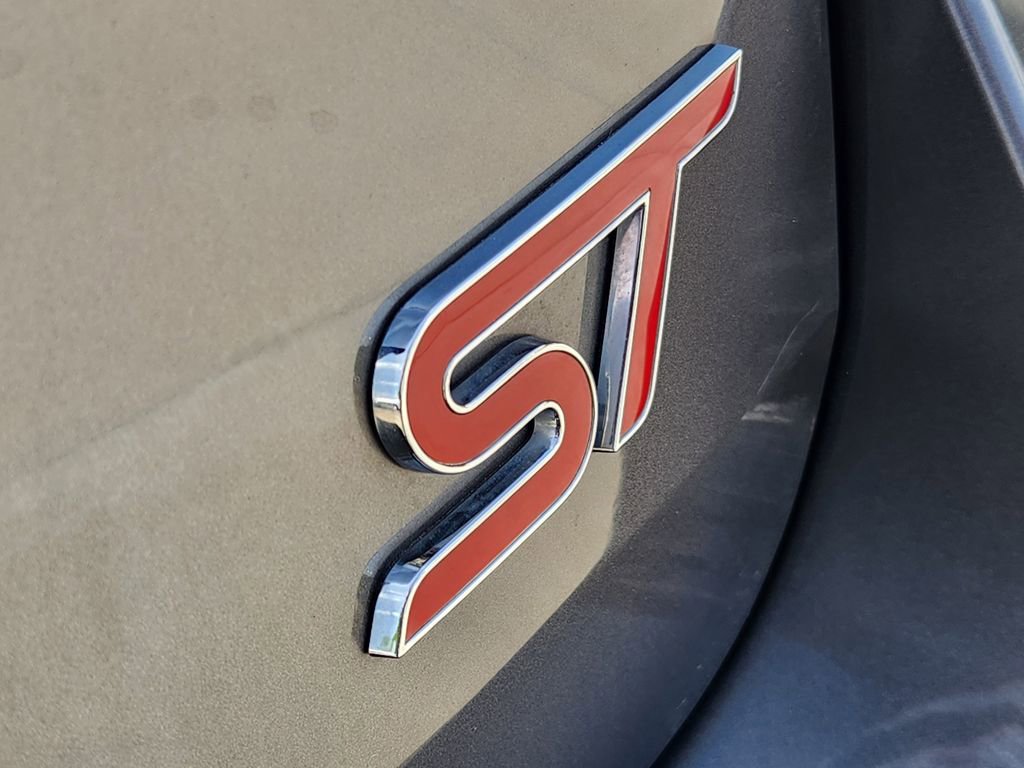 Used 2022 Ford Explorer ST w/ Equipment Group 401A image 12