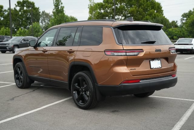 New 2026 Jeep Grand Cherokee L Limited w/ Limited Altitude Package AWD/4WD image 5