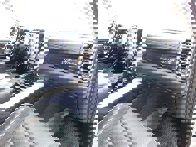 Used 2022 RAM 1500 Laramie w/ Laramie Southwest Edition image 11