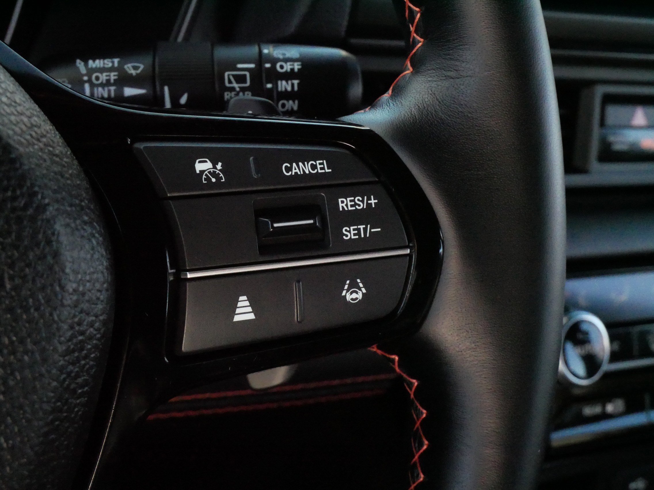 Certified 2025 Honda Pilot TrailSport image 26