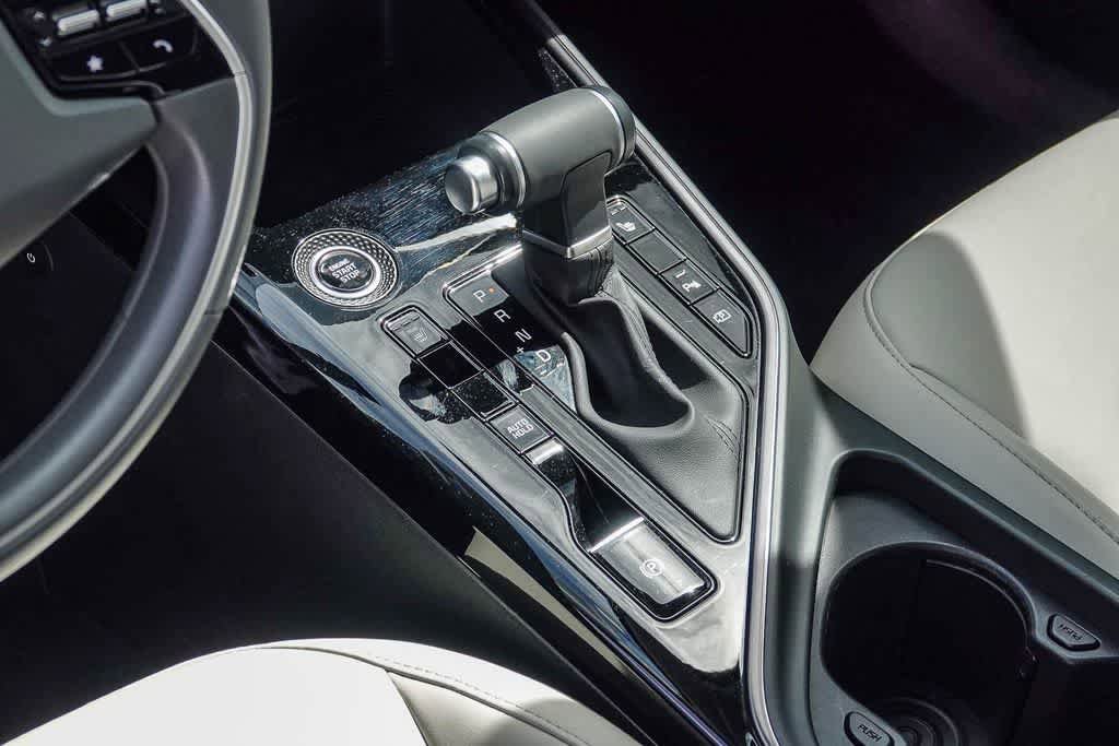 Certified 2023 Kia Niro EX Touring image 18