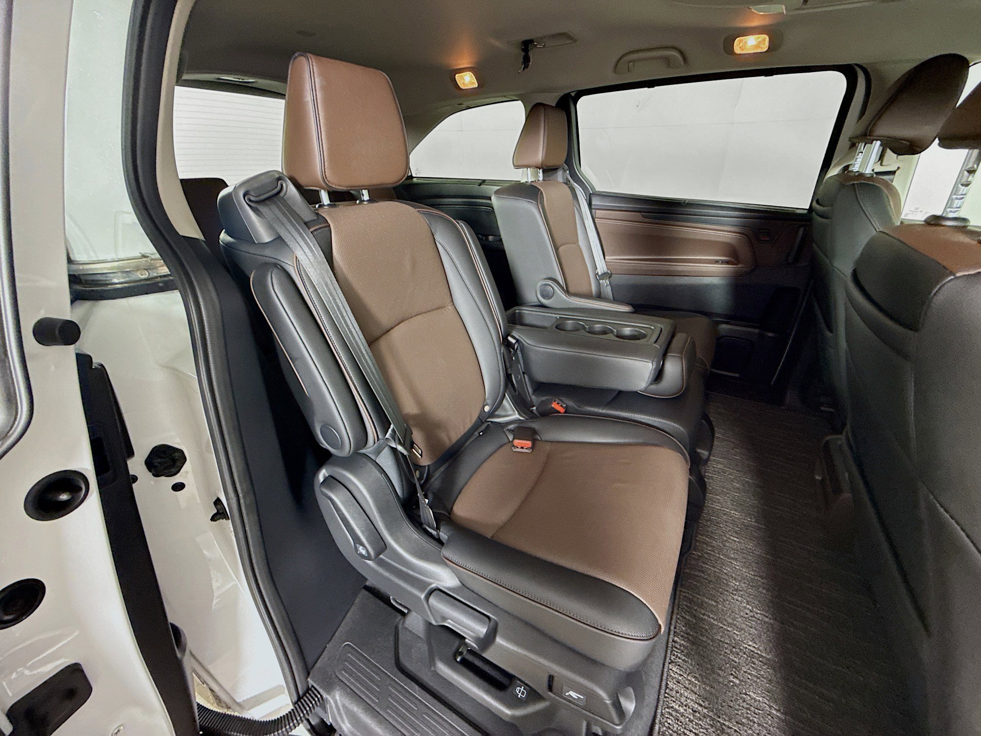Certified 2026 Honda Odyssey Elite image 38