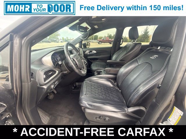 Used 2021 Chrysler Pacifica Touring-L w/ Premium & Safety Sphere Group FWD image 19
