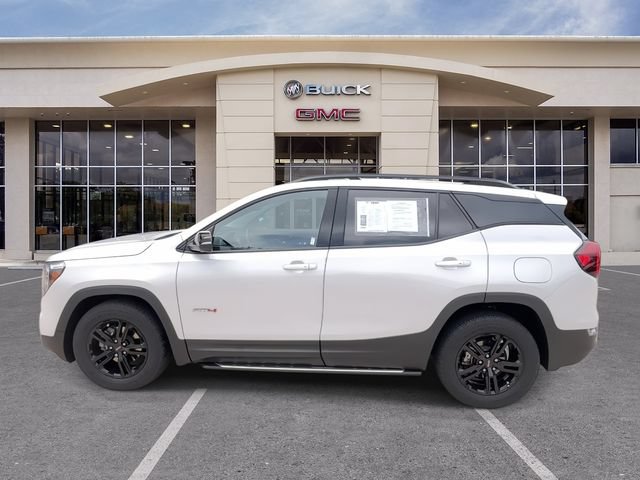 Certified 2022 GMC Terrain AT4 w/ Tech Package AWD/4WD image 8