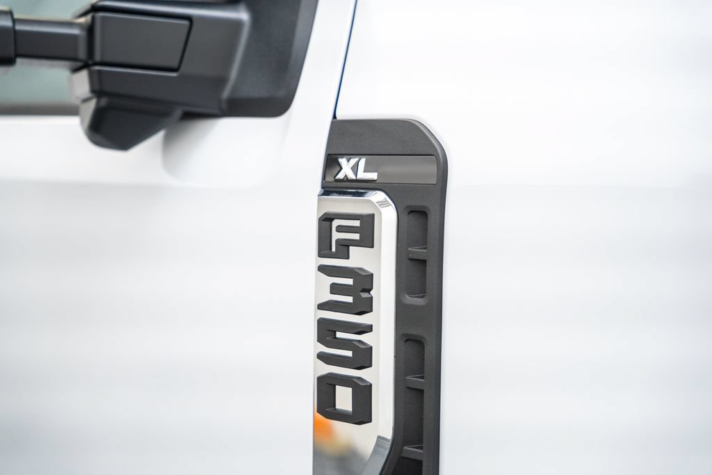New 2026 Ford F350 XL w/ 360-Degree Camera Package AWD/4WD image 15