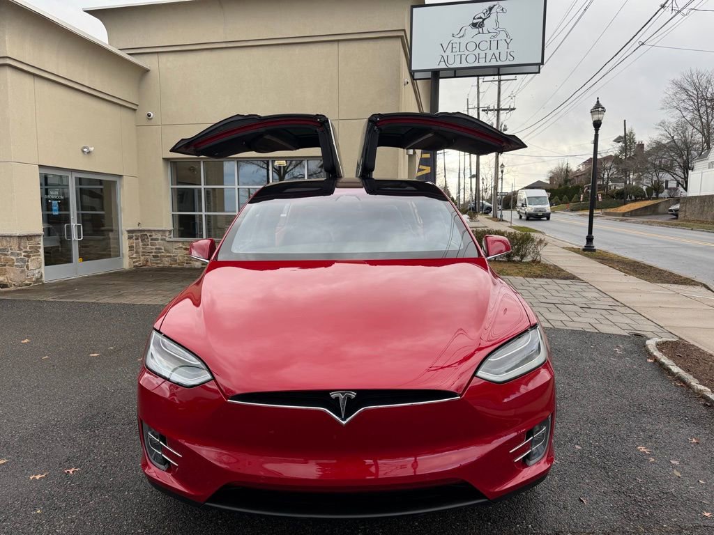 Used 2018 Tesla Model X 100D image 2