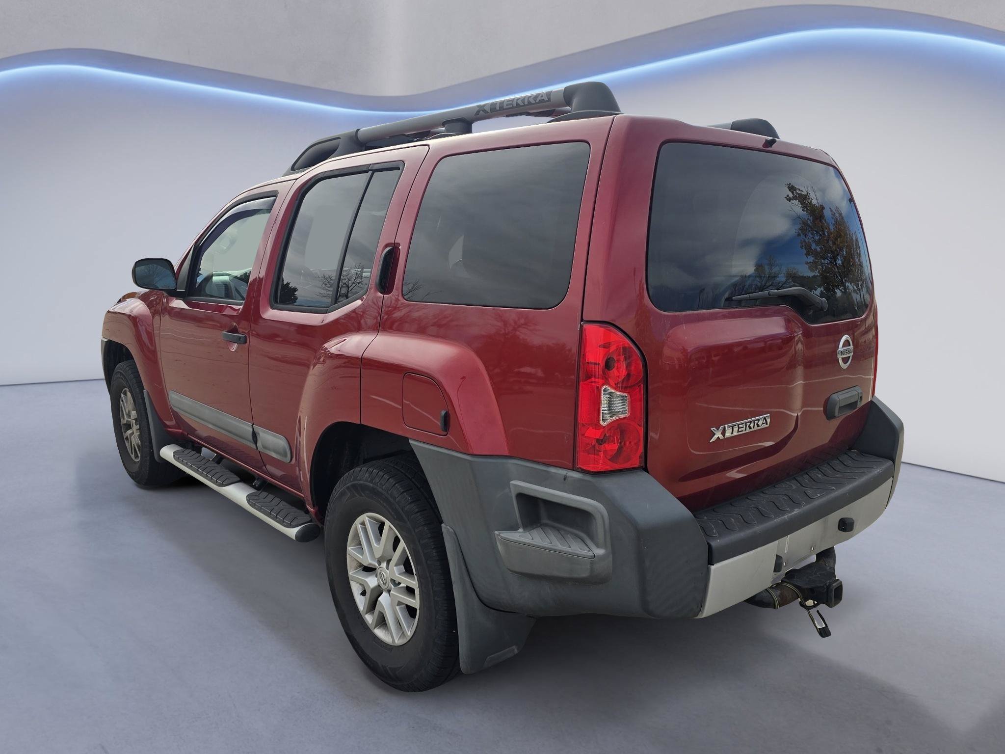 Used 2015 Nissan Xterra S w/ Value Package AWD/4WD image 3