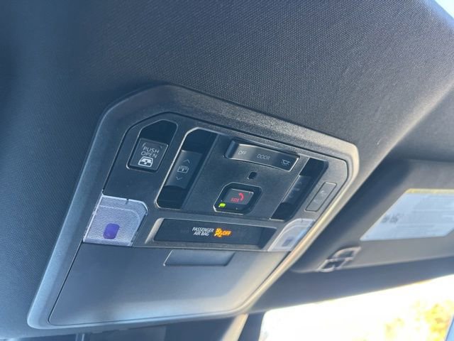 Used 2024 Toyota Tundra Platinum image 27