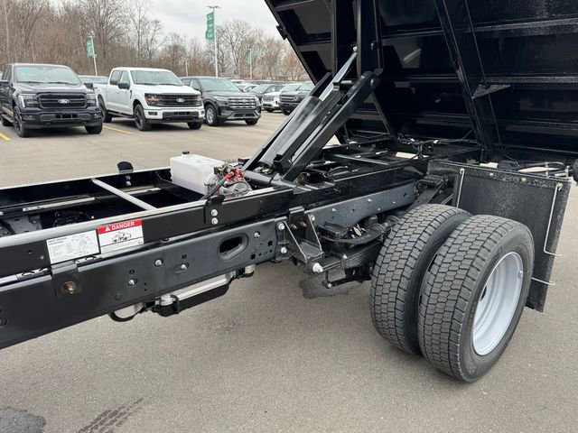 New 2026 Ford F550 4x4 Regular Cab Super Duty image 15