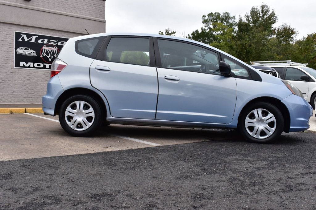 Used 2010 Honda Fit image 4