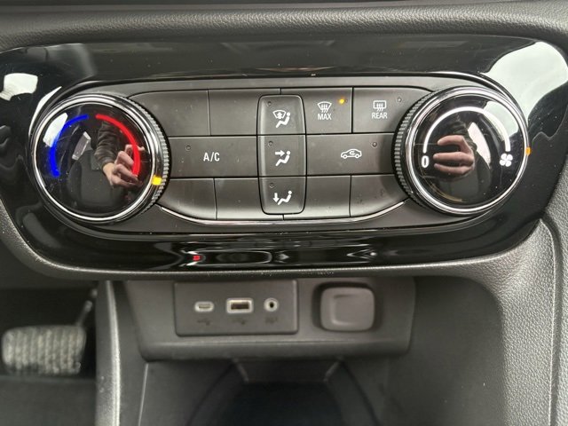 Certified 2022 Buick Encore GX Preferred image 25