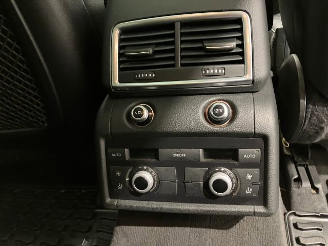 Used 2015 Audi Q7 TDI Premium Plus w/ Premium Plus Package AWD/4WD image 30