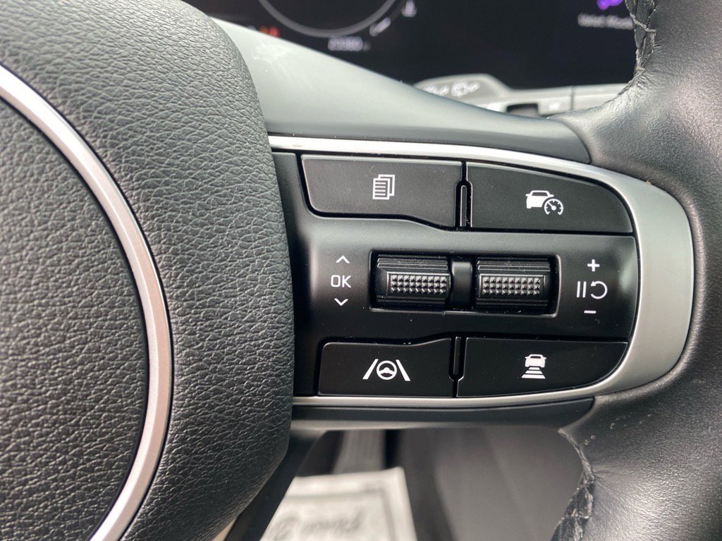 Used 2023 Kia Sportage SX image 19