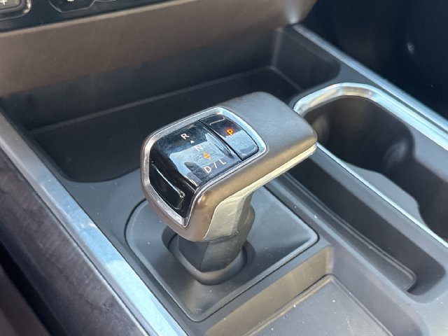 Used 2024 Chevrolet Silverado 1500 LTZ w/ Technology Package AWD/4WD image 16