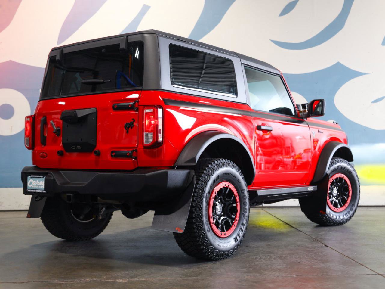 Used 2022 Ford Bronco 2-Door w/ Sasquatch Package AWD/4WD image 2