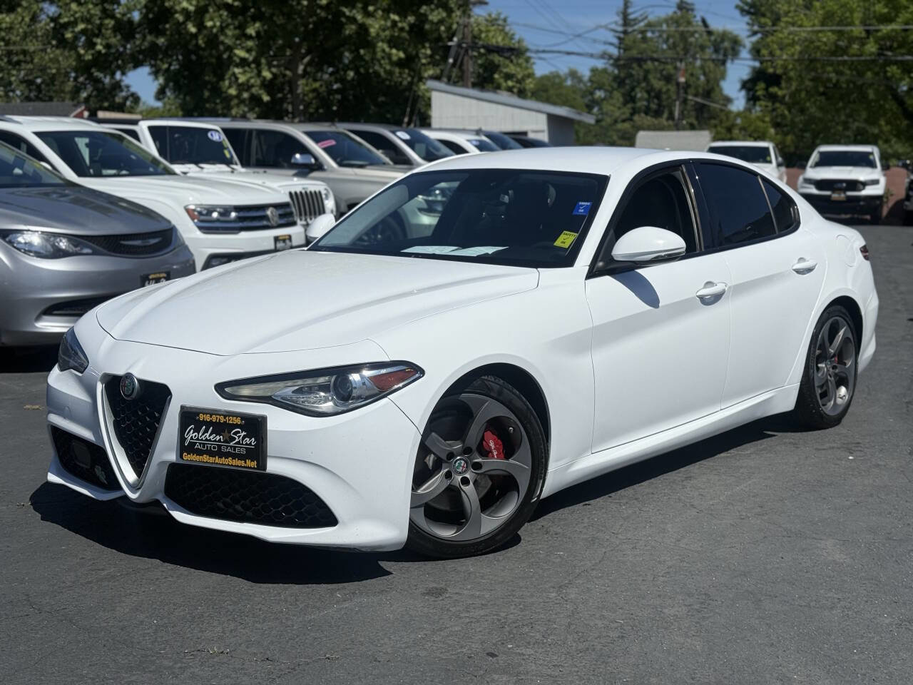 Used 2018 Alfa Romeo Giulia RWD image 5