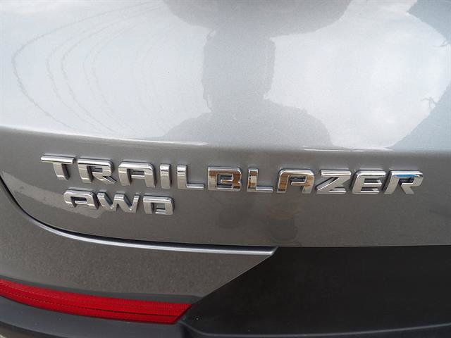 Certified 2023 Chevrolet TrailBlazer LT w/ Convenience Package AWD/4WD image 32