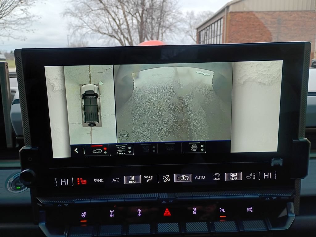 Used 2024 GMC Hummer EV 3X w/ Omega Edition AWD/4WD image 44