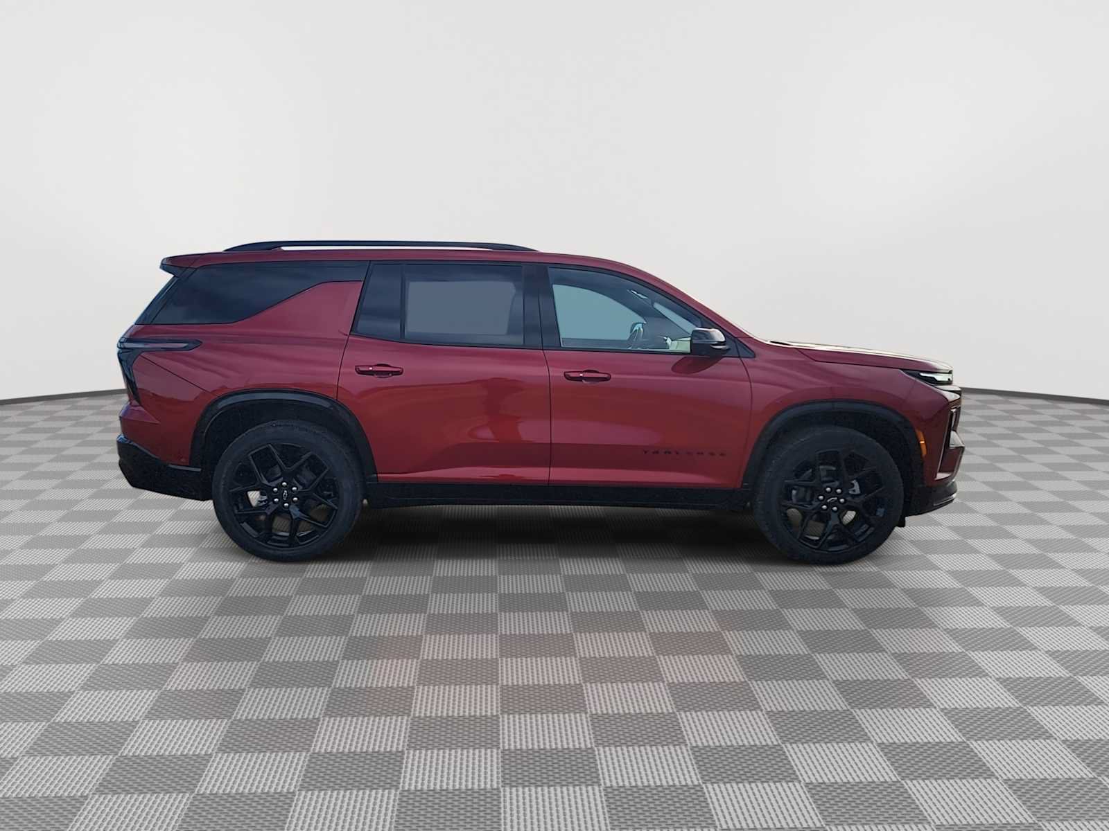 Used 2025 Chevrolet Traverse RS w/ LPO, Floor Liner Package AWD/4WD image 9