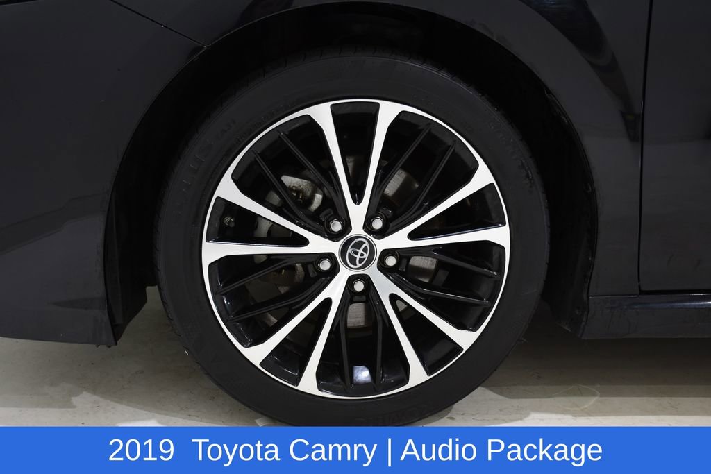 Used 2019 Toyota Camry SE w/ Audio Package image 6