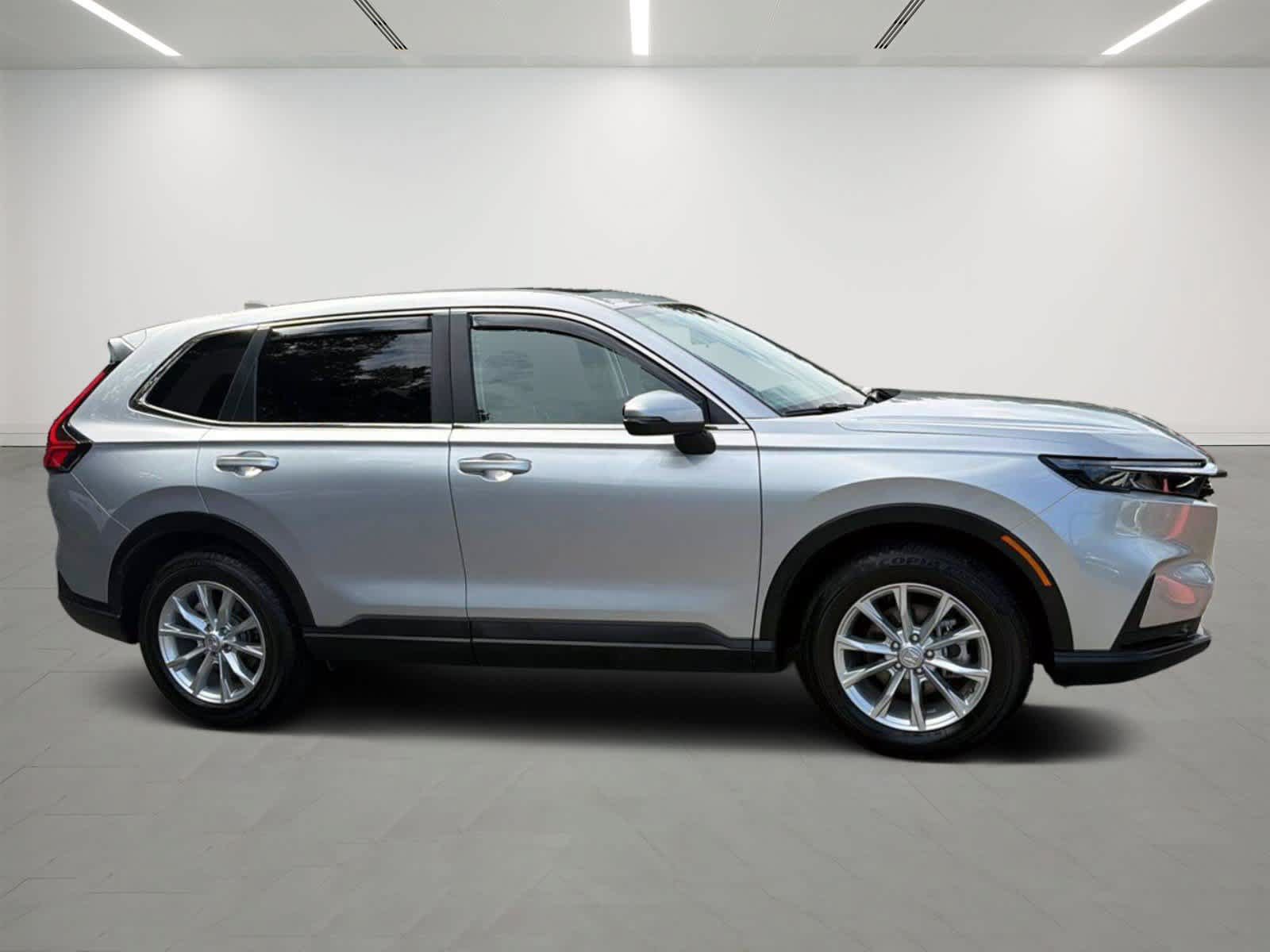 Used 2025 Honda CR-V EX image 6