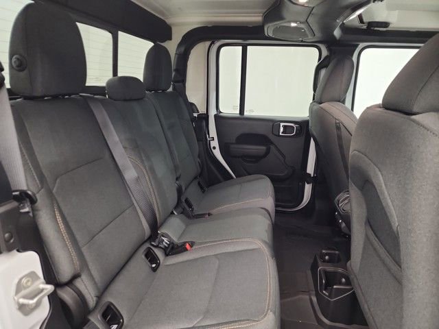 New 2025 Jeep Gladiator Sport image 32