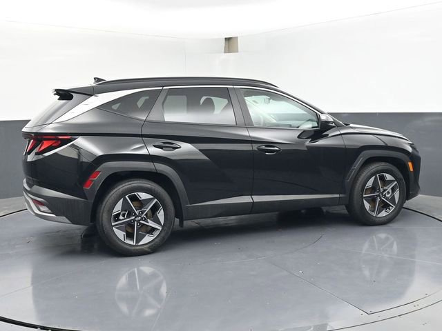 Used 2025 Hyundai Tucson SEL FWD image 3