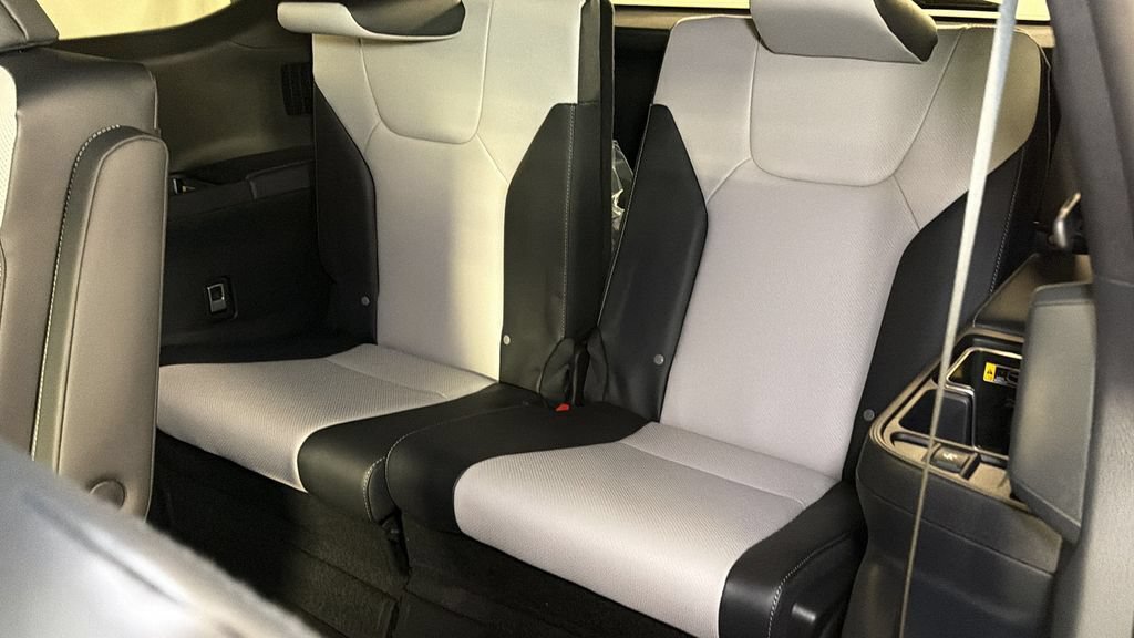 New 2026 Lexus TX 500h AWD image 27
