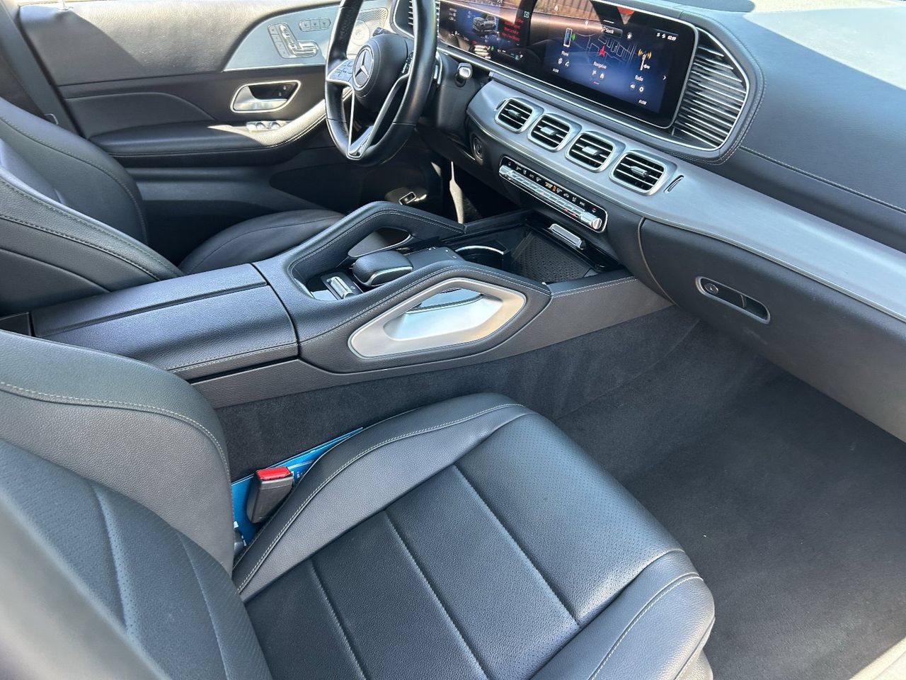 Used 2024 Mercedes-Benz GLS 450 4MATIC image 14