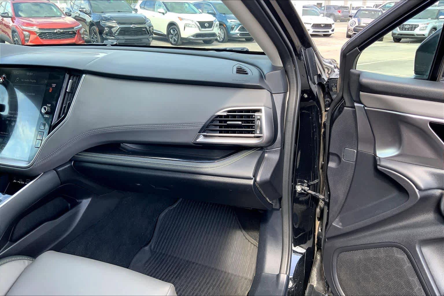 Used 2023 Subaru Outback Onyx Edition AWD/4WD image 18
