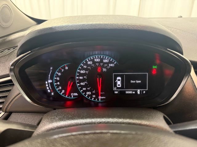 Used 2018 Chevrolet Trax LT w/ LT Convenience Package image 7