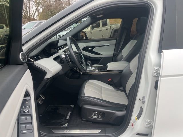 Used 2022 Land Rover Range Rover Evoque R-Dynamic SE image 28