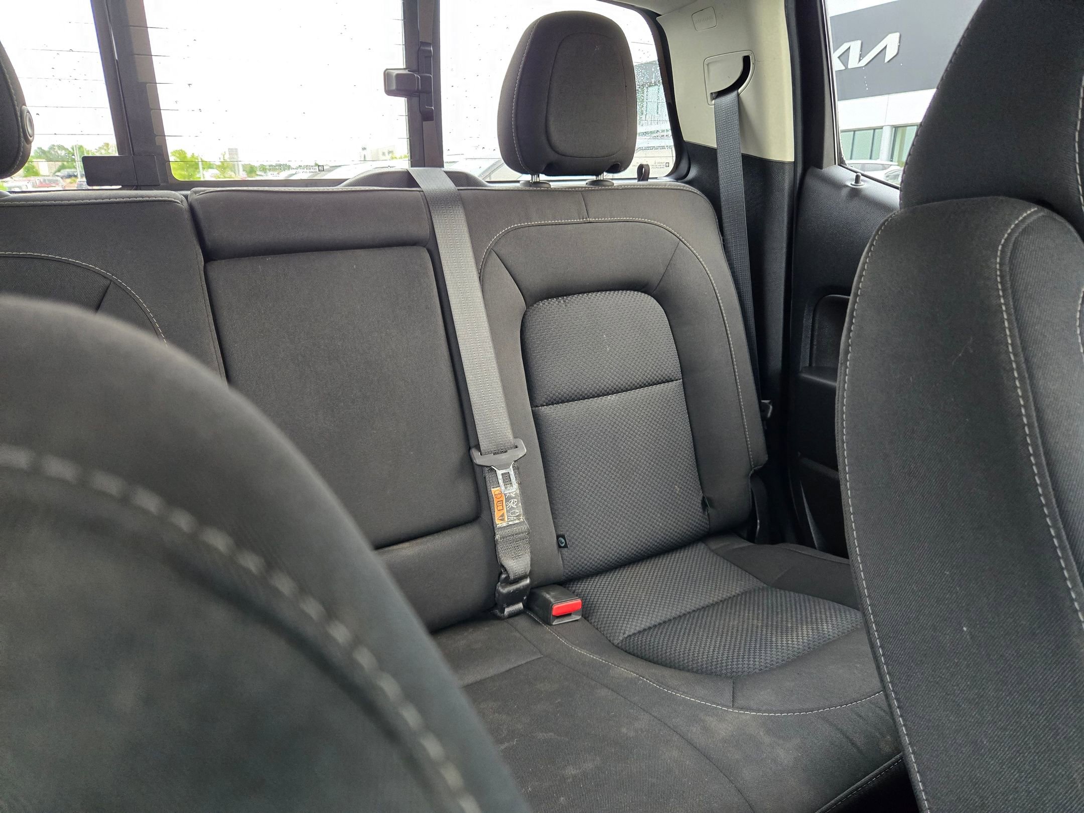 Used 2022 Chevrolet Colorado LT w/ LT Convenience Package image 14