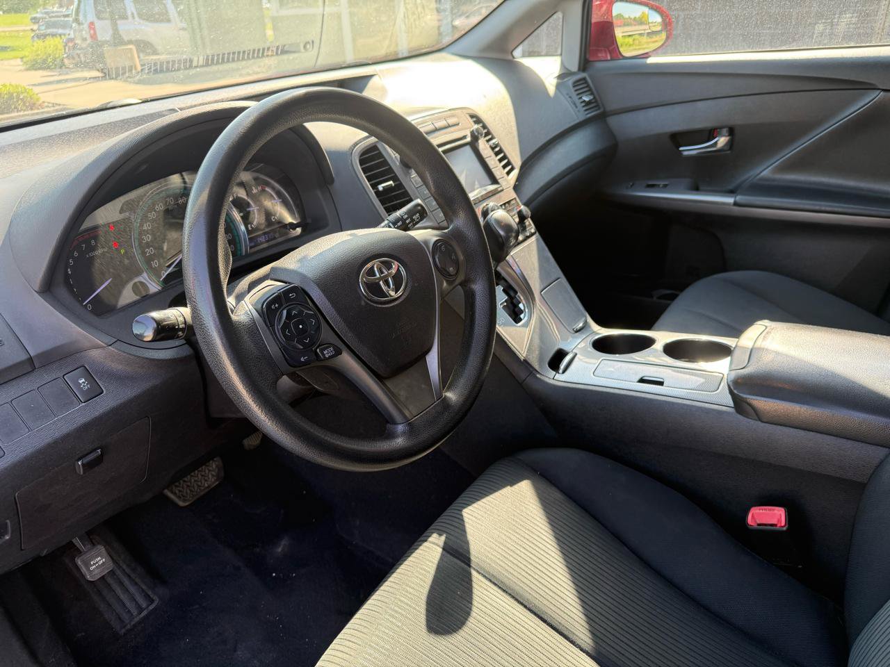Used 2015 Toyota Venza LE AWD/4WD image 11