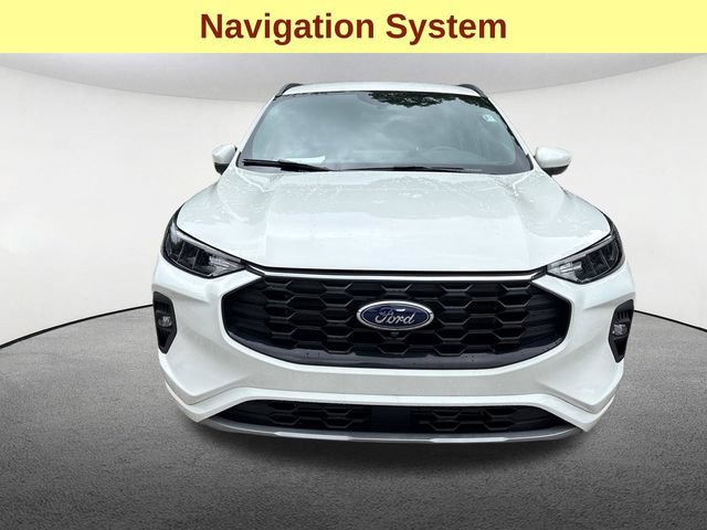 Certified 2023 Ford Escape ST-Line Select w/ Tech Pack #2 AWD/4WD image 4