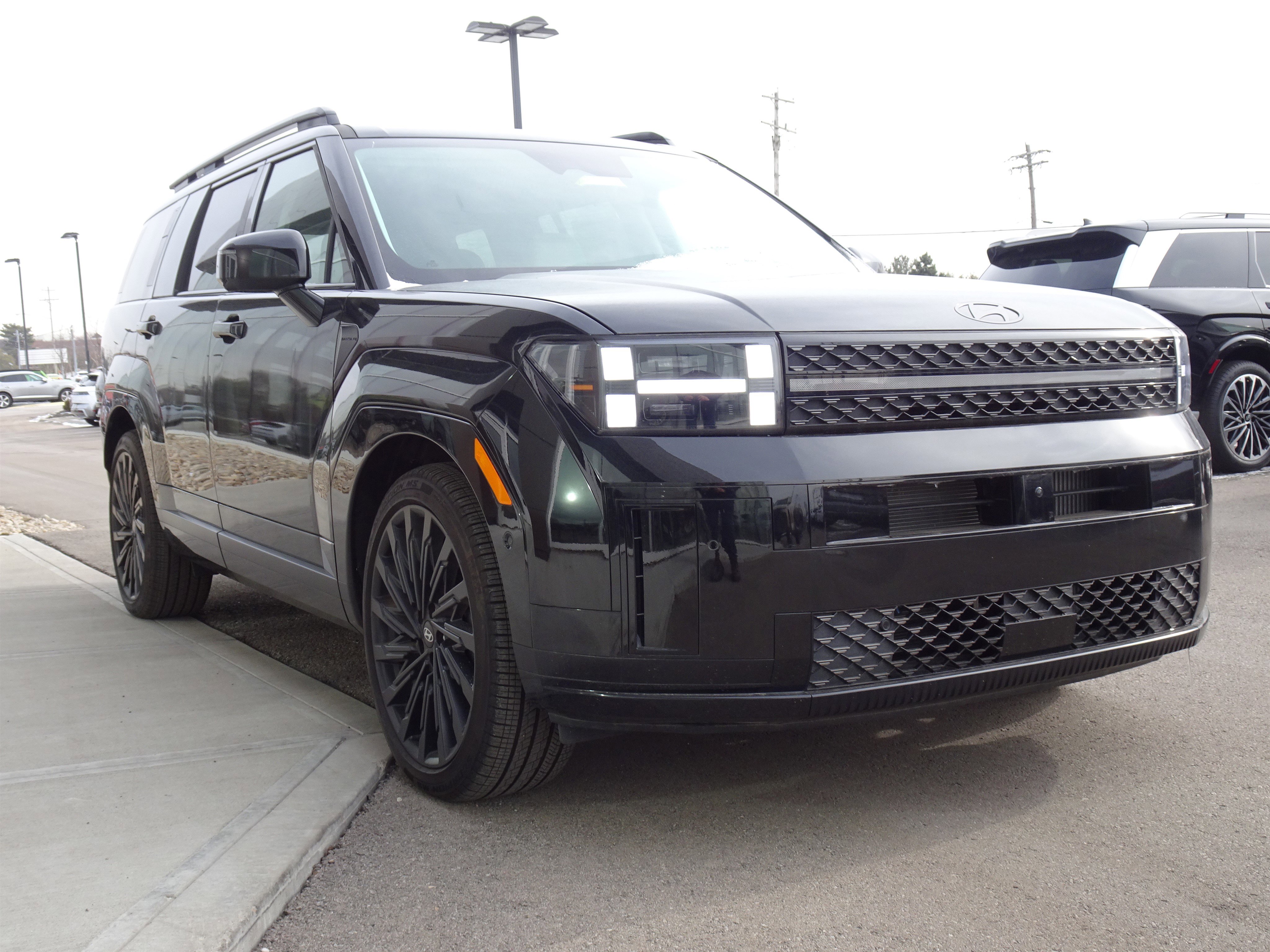 Used 2024 Hyundai Santa Fe Calligraphy AWD/4WD image 6