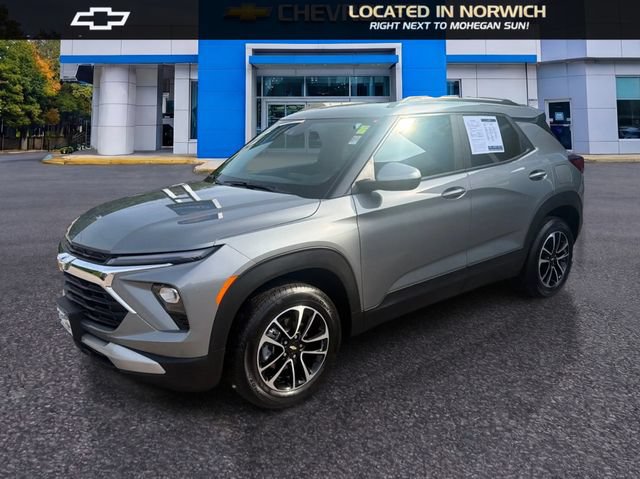 Certified 2025 Chevrolet TrailBlazer LT w/ Convenience Package