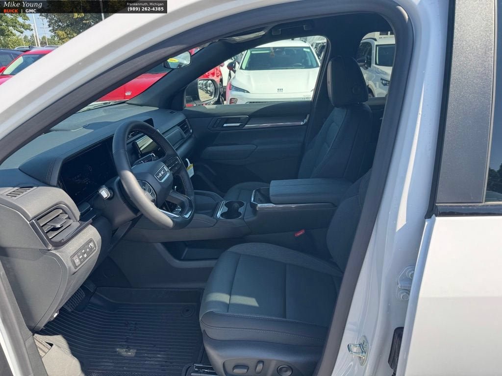 New 2027 GMC Terrain AT4 w/ Convenience Package III AWD/4WD image 22