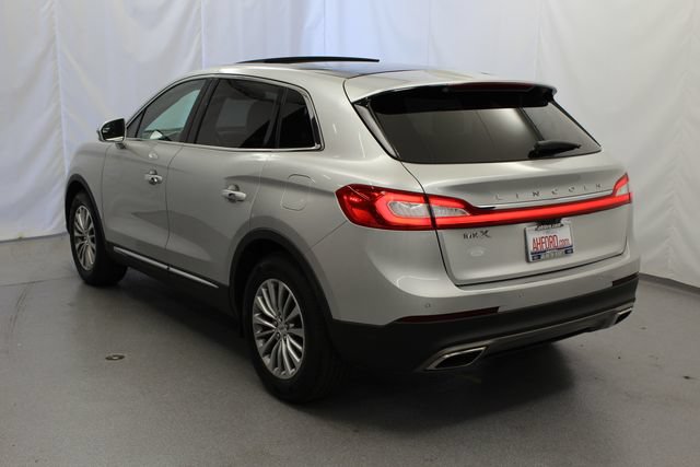 Used 2018 Lincoln MKX Select w/ Lincoln MKX Climate Package FWD image 9