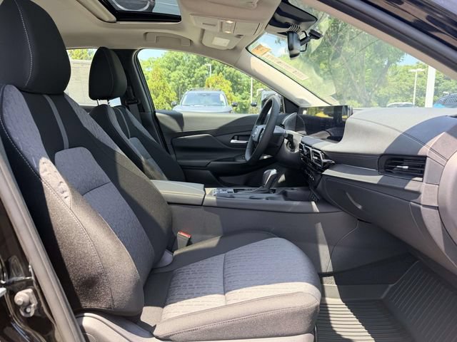 New 2026 Nissan Sentra SV w/ SV Convenience Package FWD image 10