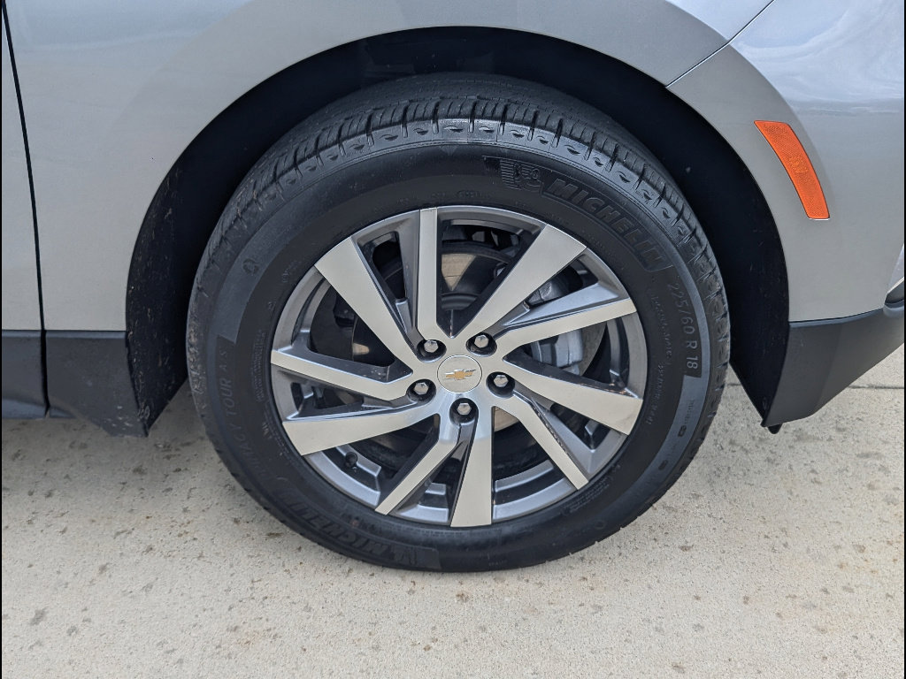 Used 2024 Chevrolet Equinox LT AWD/4WD image 15