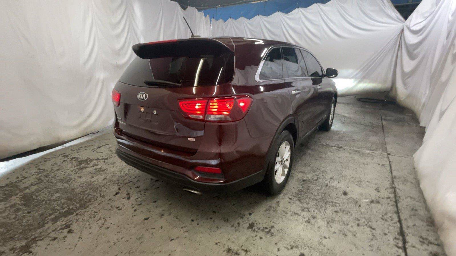 Used 2019 Kia Sorento AWD image 6