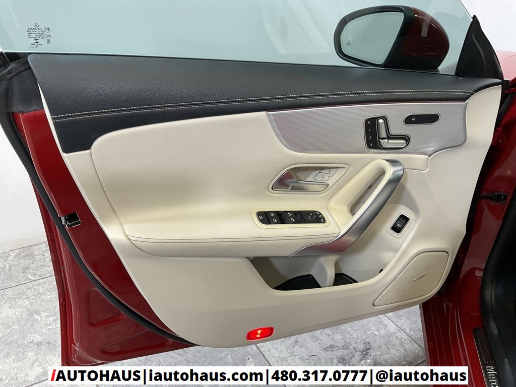 Used 2021 Mercedes-Benz CLA 250 image 33