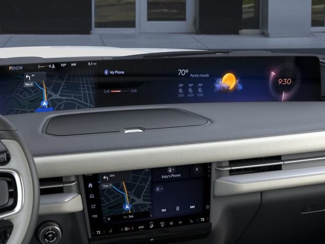 New 2025 Lincoln Navigator L Reserve AWD/4WD image 14