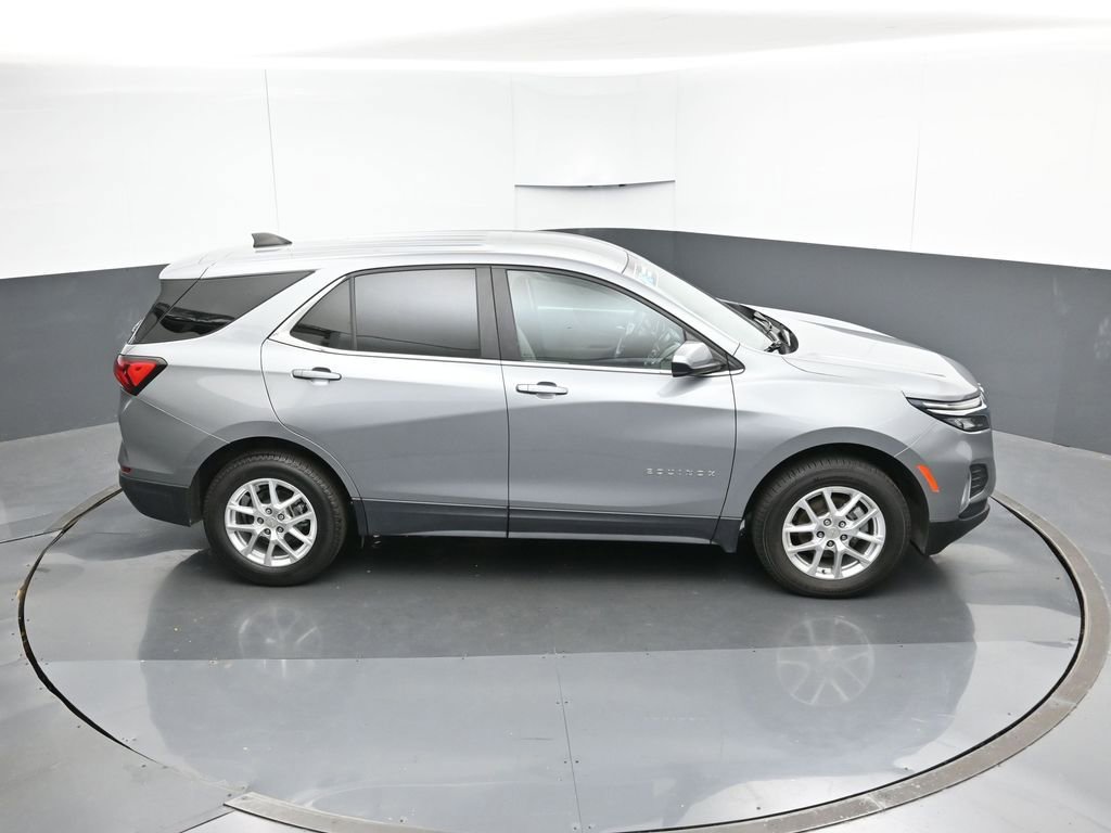 Used 2023 Chevrolet Equinox LT image 49