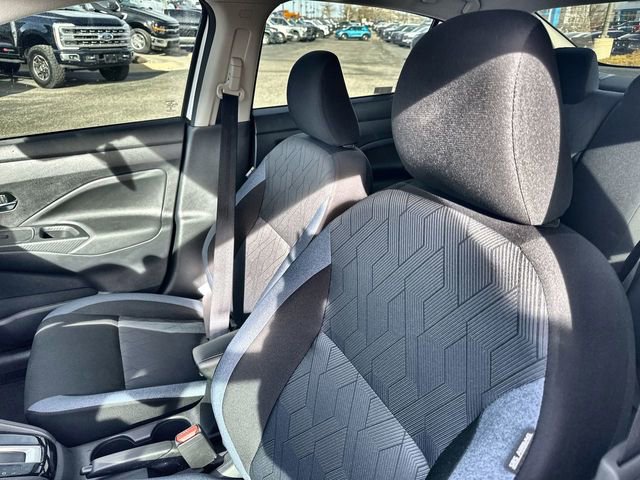 Used 2024 Nissan Versa SV w/ Trunk Package image 13
