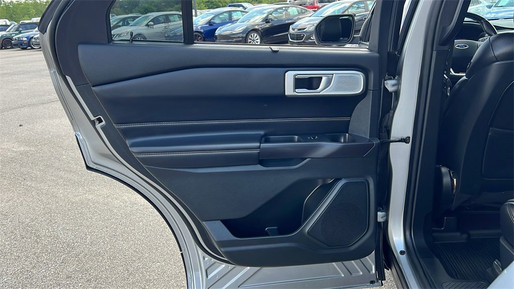 Used 2020 Ford Explorer ST w/ ST Street Pack image 31