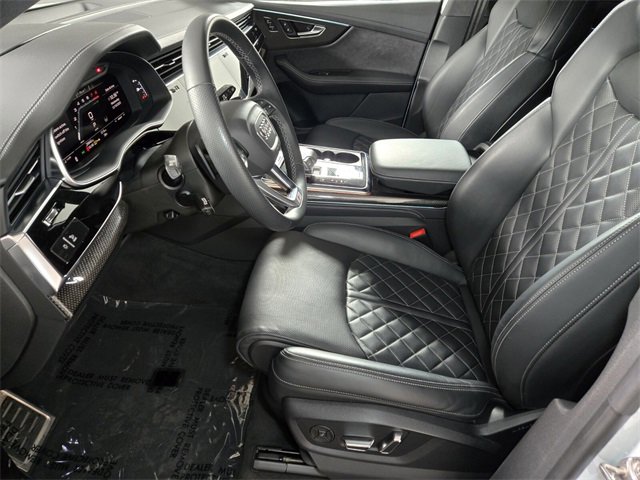Used 2023 Audi SQ8 Prestige image 13