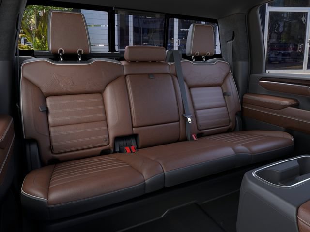 New 2026 GMC Sierra 2500 Denali Ultimate AWD/4WD image 17